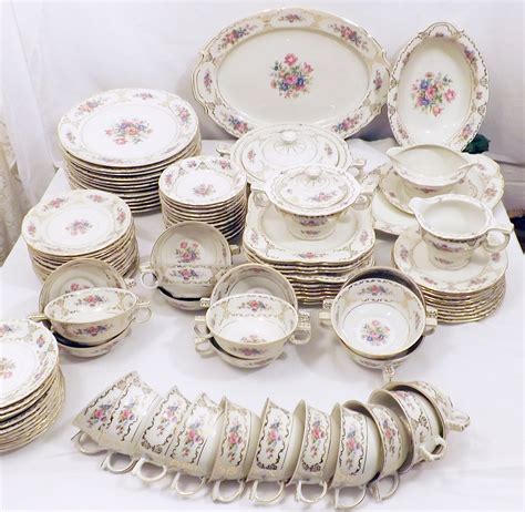 This item is in the category “Pottery & Glass\Cookware, <b>Dinnerware</b> & Serveware\Plates”. . Victoria czechoslovakia china set